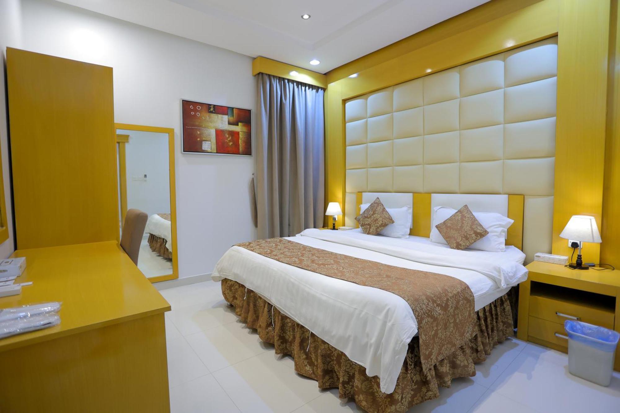 Aparthotel هوستا الملقا